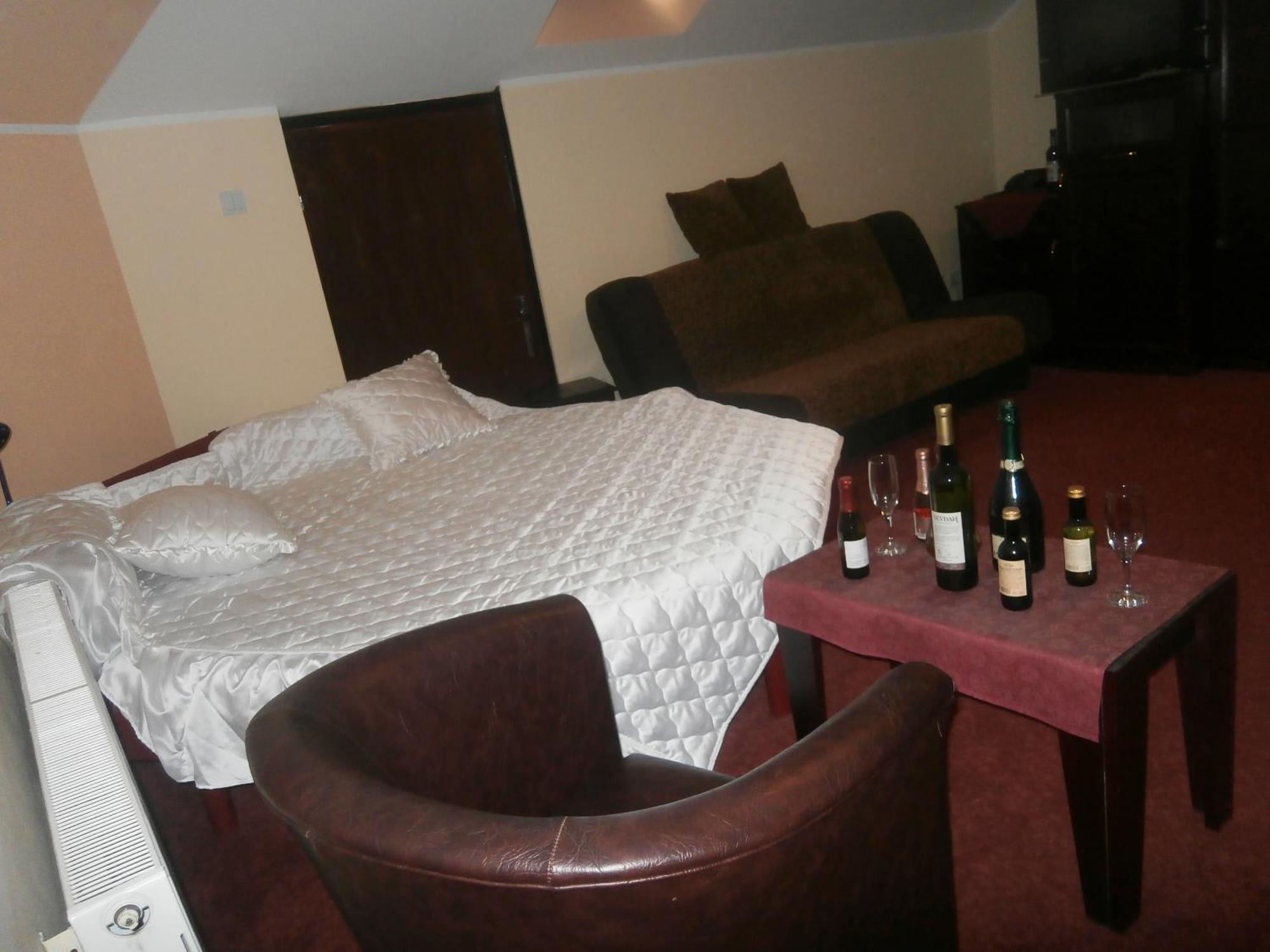 Hotel Vila Mitic Luxx Spa Centar Leskovac  Exterior foto