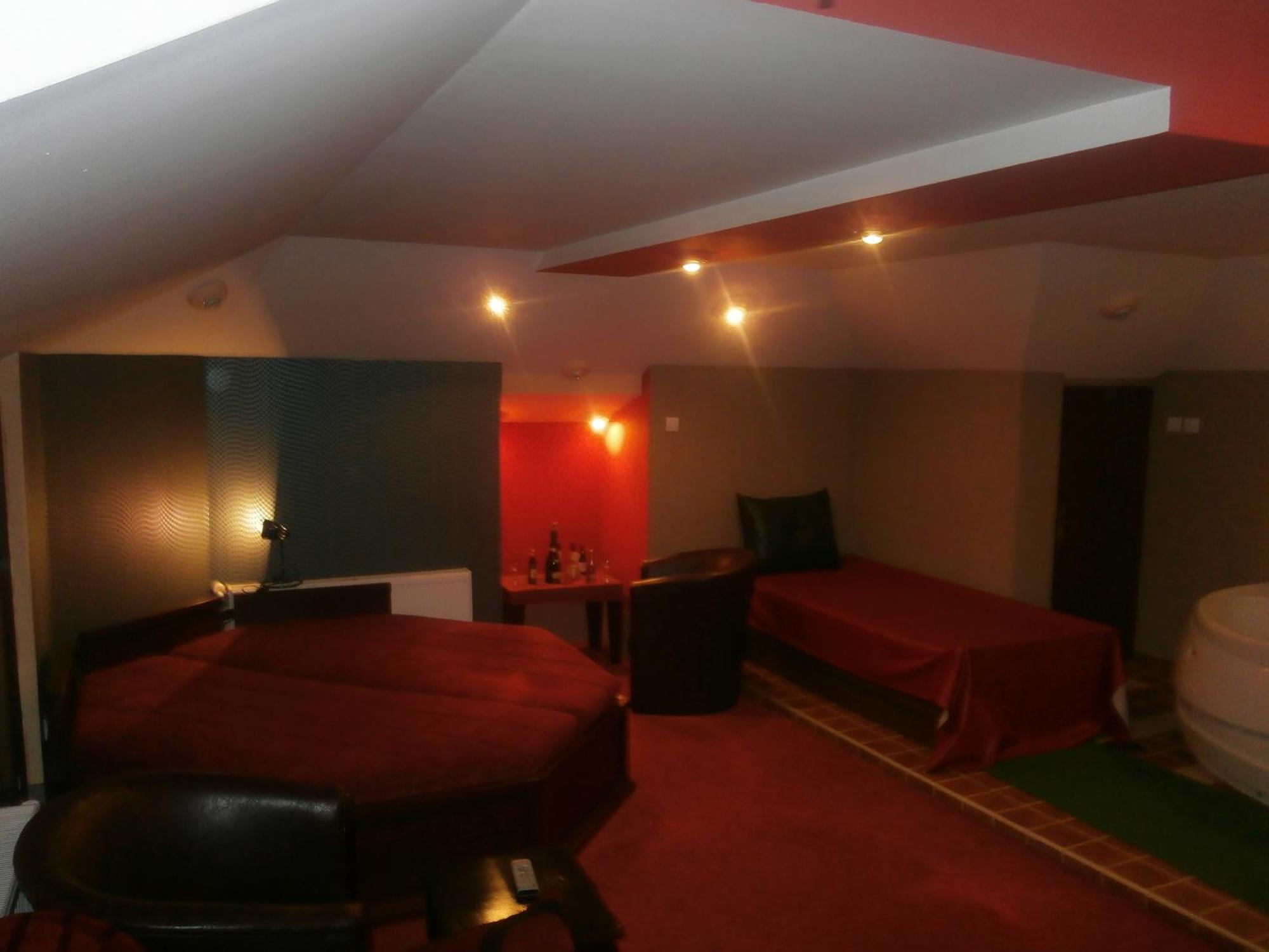 Hotel Vila Mitic Luxx Spa Centar Leskovac  Exterior foto